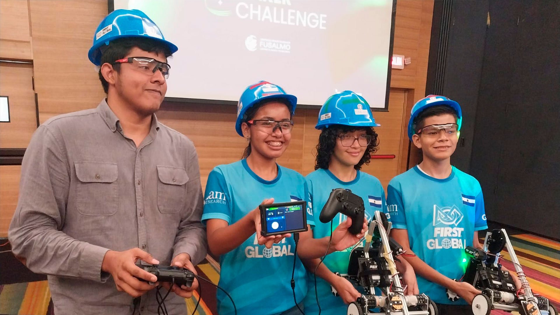 AGRISAL se une Al STEAM Maker Challenge de FUSALMO: Impulsando el talento que transformará el futuro